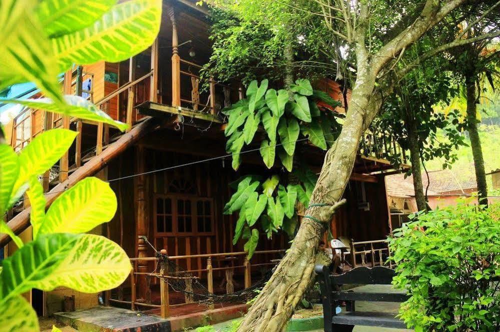 Dinu'S Resort Talaramba Exterior photo